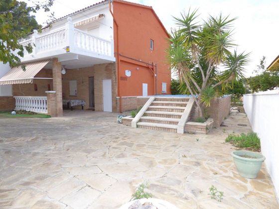 Foto 2 de Casa en venta en Catllar, el de 4 habitaciones con terraza y piscina