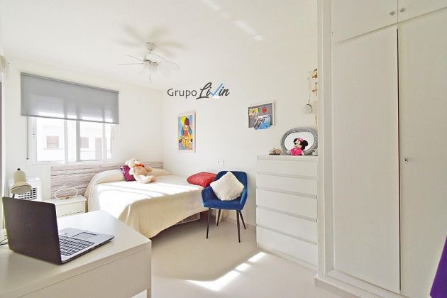 Foto 1 de Casa en lloguer a Puerto de Mazarrón de 3 habitacions amb piscina i mobles
