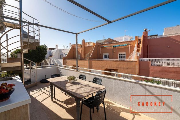 Foto 1 de Xalet en venda a calle Viejo del Faro de 7 habitacions amb terrassa i garatge