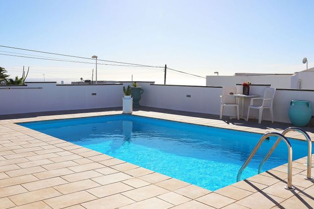 Foto 2 de Xalet en venda a Güime de 4 habitacions amb terrassa i piscina