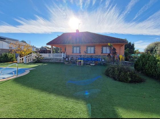 Foto 2 de Casa en venda a Eurovillas de 5 habitacions amb terrassa i piscina