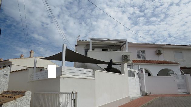 Foto 2 de Pis en venda a Nueva Torrevieja - Aguas Nuevas de 2 habitacions amb terrassa i garatge