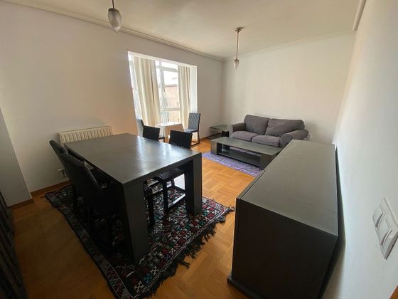 Foto 2 de Piso en alquiler en Centro - Burgos de 1 habitación con muebles y calefacción