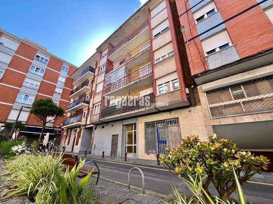 Foto 1 de Alquiler de piso en Corvera de Asturias de 3 habitaciones con terraza y garaje