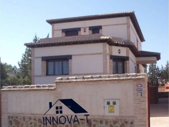 Foto 1 de Casa en venta en Azucaica - Santa María de Benquerencia de 5 habitaciones con terraza y piscina
