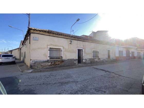 Foto 1 de Casa en venda a San Bartolomé de las Abiertas de 4 habitacions amb piscina i garatge