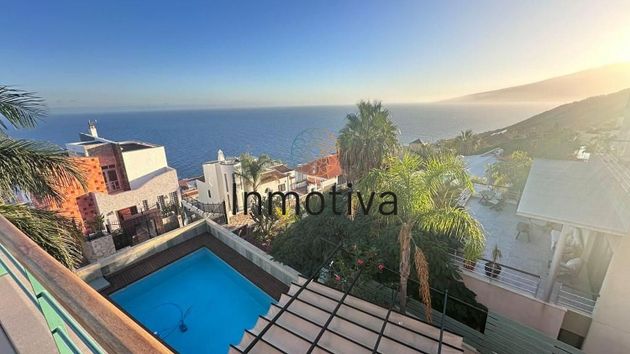 Foto 2 de Xalet en venda a calle Moreiba de 6 habitacions amb terrassa i piscina