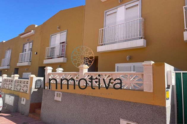 Foto 1 de Casa en venda a calle De Los Cardones de 3 habitacions amb terrassa i garatge