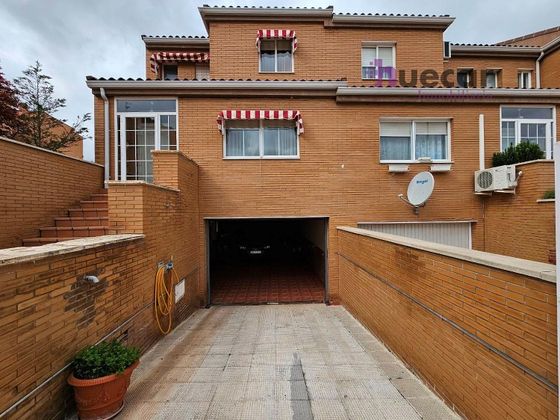 Foto 1 de Venta de casa en San Fernando - Carretera de Valencia de 4 habitaciones con terraza y garaje