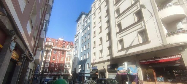 Foto 2 de Venta de piso en Solokoetxe de 3 habitaciones con balcón y calefacción