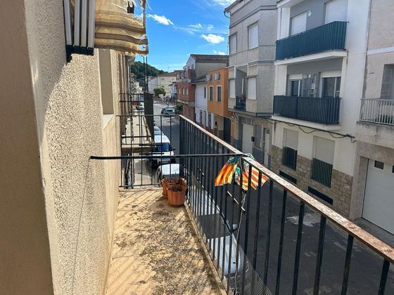 Foto 1 de Casa en venda a calle Mayor de 4 habitacions amb terrassa i balcó