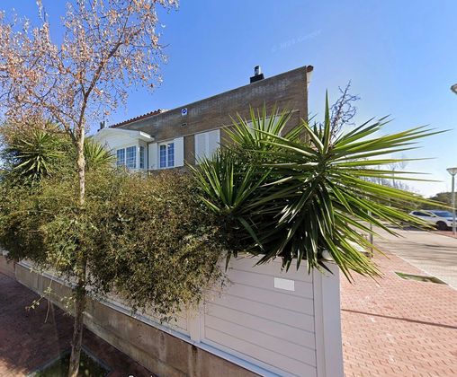 Foto 2 de Casa en venta en Sant Quirze Parc- Vallsuau - Castellet de 4 habitaciones con terraza y garaje