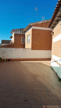 Foto 2 de Venta de casa en Calera y Chozas de 4 habitaciones con terraza y garaje