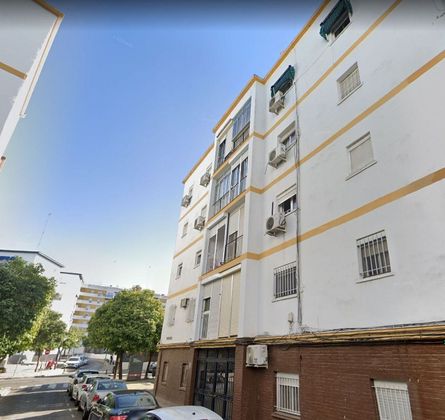 Foto 2 de Pis en venda a El Plantinar - Felipe II - Tiro de Línea de 3 habitacions amb terrassa i aire acondicionat