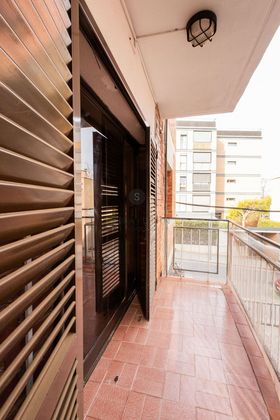 Foto 1 de Pis en venda a Horta de 3 habitacions amb garatge i balcó