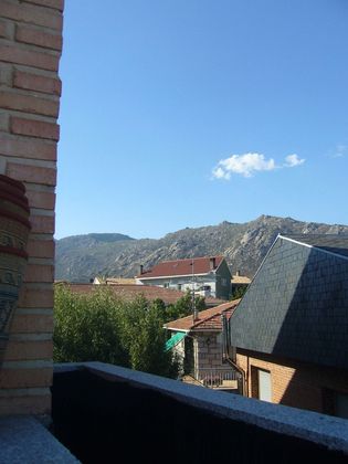 Foto 1 de Dúplex en venta en calle De San Sebastián de 2 habitaciones con terraza y piscina