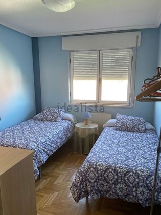 Foto 2 de Piso en venta en Calvarrasa de Abajo de 3 habitaciones con garaje y jardín
