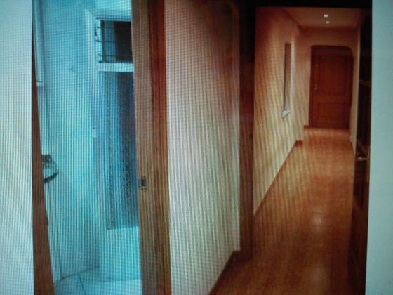 Foto 2 de Alquiler de piso en Carmelitas - San Marcos - Campillo de 2 habitaciones con muebles y calefacción
