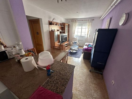 Foto 1 de Piso en alquiler en Centro - Azuqueca de Henares de 2 habitaciones con muebles y calefacción