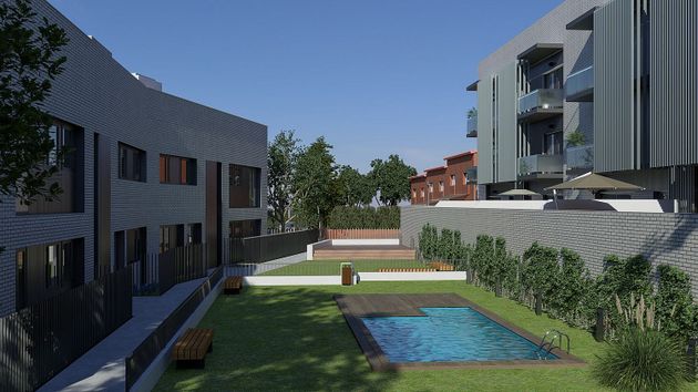 Foto 1 de Pis en venda a avenida De la Generalitat de Catalunya de 2 habitacions amb terrassa i piscina
