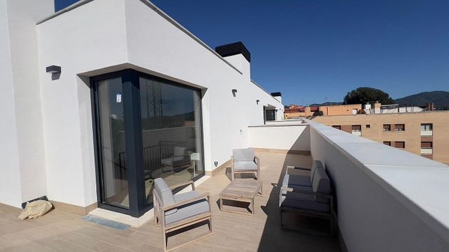 Foto 1 de Àtic en venda a Papiol, El de 3 habitacions amb terrassa i piscina