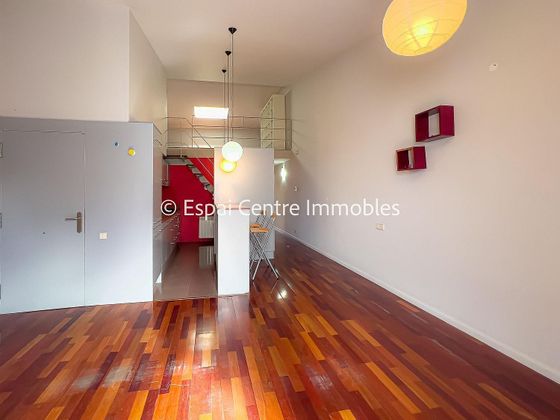 Foto 2 de Pis en venda a calle Torras i Bages de 3 habitacions amb terrassa i balcó