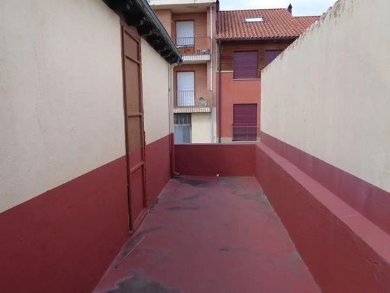 Foto 2 de Casa en venda a San Asensio de 5 habitacions amb terrassa i garatge