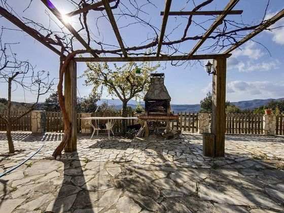 Foto 2 de Xalet en venda a Caldes de Montbui de 5 habitacions amb terrassa i piscina