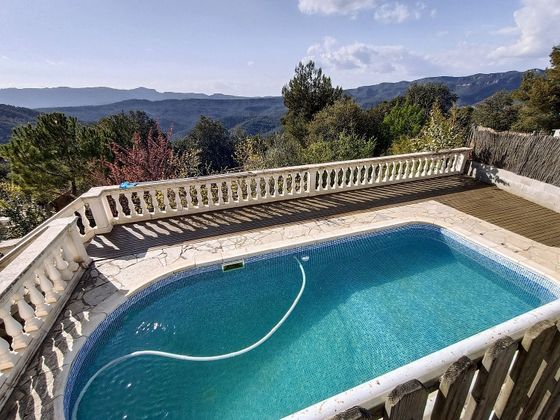 Foto 1 de Xalet en venda a Caldes de Montbui de 5 habitacions amb terrassa i piscina