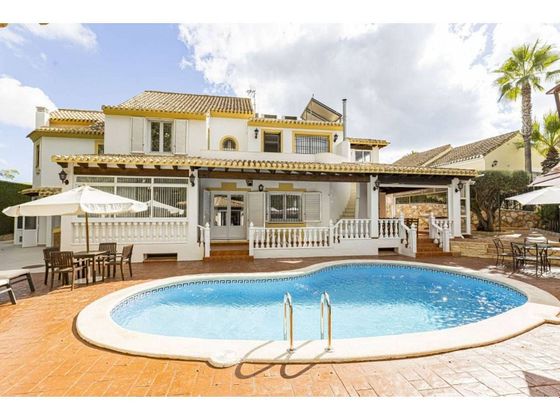 Foto 1 de Casa en venda a Zona Galúa-Calnegre de 5 habitacions amb terrassa i piscina