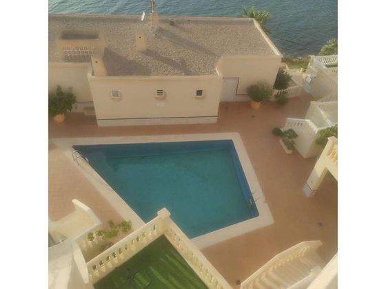 Foto 2 de Dúplex en venda a Zona Entremares de 2 habitacions amb terrassa i piscina