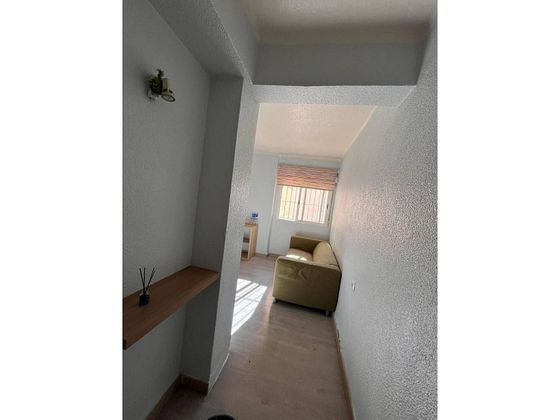 Foto 2 de Piso en alquiler en San Ginés de 3 habitaciones con muebles y ascensor