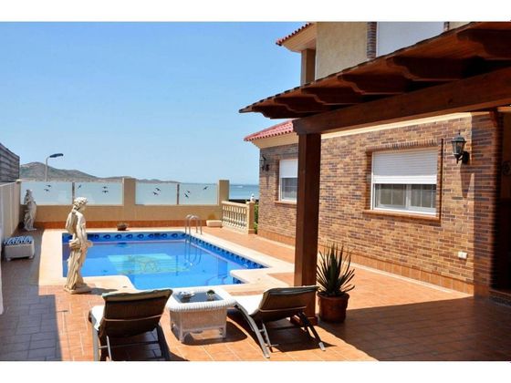 Foto 2 de Casa en venda a Zona Entremares de 4 habitacions amb terrassa i piscina