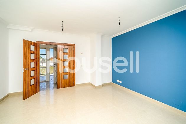 Foto 2 de Casa en venda a Villanueva de Duero de 4 habitacions amb terrassa i garatge