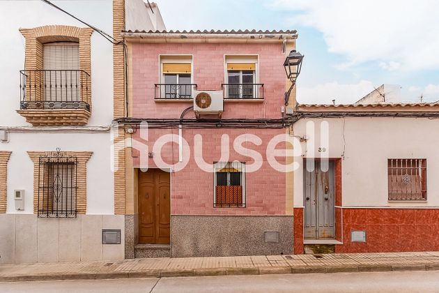 Foto 1 de Casa en venda a Fernán-Núñez de 3 habitacions amb terrassa i balcó