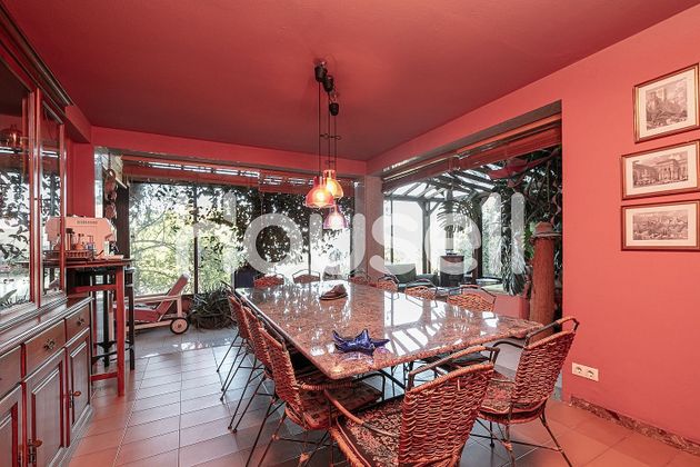 Foto 2 de Casa en venda a Marín de 5 habitacions amb terrassa i garatge