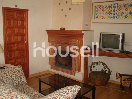 Foto 2 de Casa en venta en Santa Fe de Mondújar de 3 habitaciones con terraza y jardín
