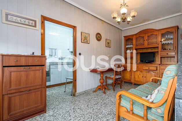 Foto 1 de Casa en venda a Riaño - Los Barros de 3 habitacions amb garatge i calefacció