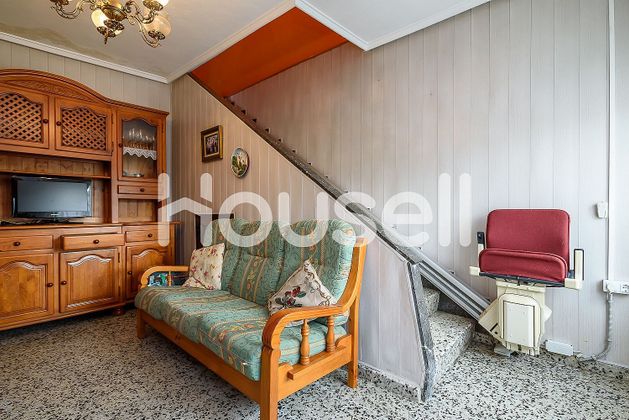 Foto 2 de Casa en venda a Riaño - Los Barros de 3 habitacions amb garatge i calefacció