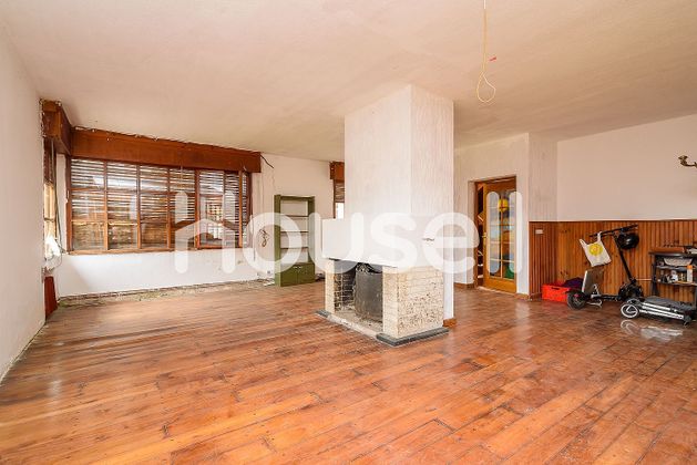 Foto 1 de Casa en venta en Parroquias de Oviedo de 5 habitaciones con terraza y garaje