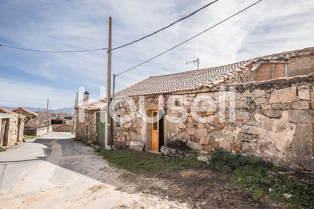 Foto 2 de Casa en venda a Villar de Corneja de 5 habitacions amb terrassa i garatge