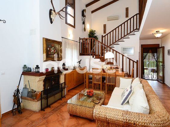 Foto 1 de Casa en venda a Santibáñez el Alto de 4 habitacions amb terrassa i piscina
