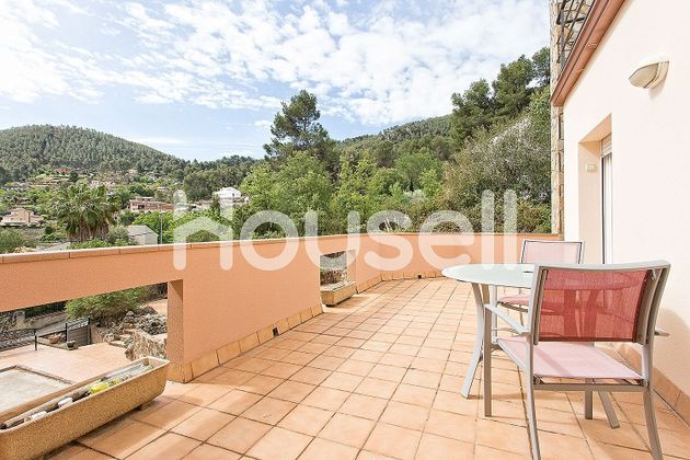 Foto 2 de Venta de chalet en Corbera de Llobregat de 5 habitaciones con terraza y piscina