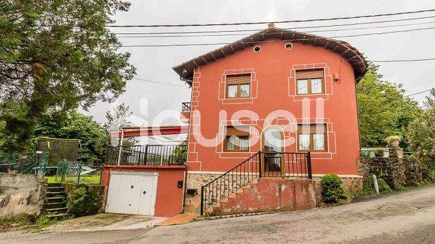 Foto 1 de Casa en venda a Medio Cudeyo de 3 habitacions amb terrassa i garatge