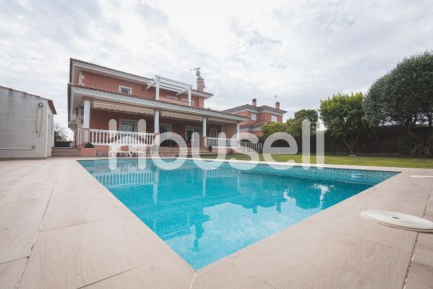 Foto 1 de Casa en venda a Golf Guadiana de 6 habitacions amb terrassa i piscina