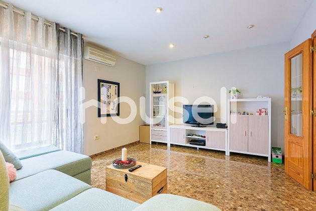 Foto 2 de Pis en venda a El Pilar de 3 habitacions amb terrassa i aire acondicionat