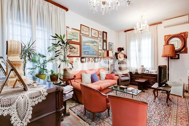 Foto 2 de Casa en venda a Montmeló de 5 habitacions amb terrassa i garatge