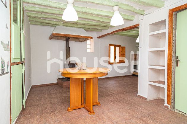 Foto 1 de Casa en venda a Arándiga de 3 habitacions amb terrassa