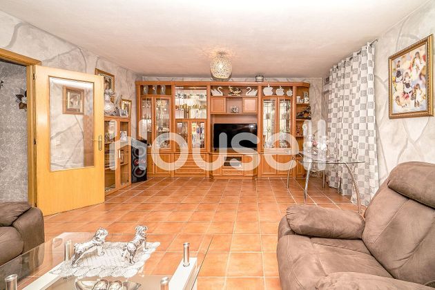 Foto 1 de Casa en venda a Renedo de Esgueva de 5 habitacions amb terrassa i garatge