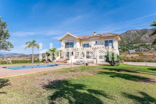 Foto 1 de Casa en venda a Mijas pueblo de 4 habitacions amb terrassa i piscina